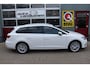SEAT Leon ST 1.0 EcoTSI Style Business Intense O.a: Pdc, Camera, Park.hulp, 17 Inch L.m., Key-Less, Clima, Cruise, Carplay, etc..  Rijklaar! All-in prijs.