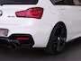 BMW 1-Serie M140i 340pk High Executive |Custom sportuitlaat|Maxton|Apple Carplay|Comfort Access|stoelverwarming|lederen sportstoelen|M sportonderstel|Shadow Line|