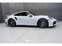 Porsche 992 911 3.8 Turbo S (2023, NL) 33.375km, lift vooras, natuurleder (930-stijl), sportuitlaat, schuifdak