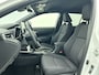 Toyota Corolla Cross Hybrid 200 Dynamic Limited | elektrische achterklep | Draadloos Opladen Telefoon |