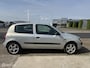 Renault Clio 1.2-16V Authentique 2D 2002 Grijs, velgenset