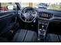 Volkswagen T-Roc 1.5 TSI Style | Automaat | Adapt. cuise | Trekhaak | Multifunctie stuur | Navi | Parkeerhulp | Lane assist |