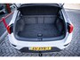 Volkswagen T-Roc 1.5 TSI Style | Automaat | Adapt. cuise | Trekhaak | Multifunctie stuur | Navi | Parkeerhulp | Lane assist |