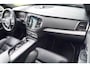 Volvo XC90 2.0 T8 Twin Engine AWD R-Design / B&W / Trekhaak / SOH 95,8% / Pano / Luchtvering / Memory