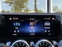 Mercedes-Benz EQA 300 4MATIC AMG Line 67 kWh | Panoramadak | Stoelverwarming | 1800kg Trekgewicht | Navigatie | Crusie Control | Achteruitrijcamera | Parkeersensoren | Apple Carplay/Android Auto |