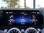 Mercedes-Benz EQA 300 4MATIC AMG Line 67 kWh | Panoramadak | Stoelverwarming | 1800kg Trekgewicht | Navigatie | Crusie Control | Achteruitrijcamera | Parkeersensoren | Apple Carplay/Android Auto |