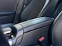 Mercedes-Benz EQA 300 4MATIC AMG Line 67 kWh | Panoramadak | Stoelverwarming | 1800kg Trekgewicht | Navigatie | Crusie Control | Achteruitrijcamera | Parkeersensoren | Apple Carplay/Android Auto |