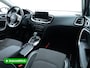 Kia Ceed Sportswagon 1.5 T-GDi DynamicPlusLine 141 PK | Trekhaak | Adap. Cruise | Camera | Elec. achterklep | Stoel- & Stuurverw. | Navigatie | App. connect, DAB