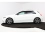 Mercedes-Benz A-klasse 180 Business Solution AMG (PANORAMADAK, STOELVERWARMING, PDC, CAMERA, NAVIGATIE)