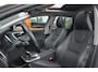 Volvo XC60 T5 Inscription | Panoramadak | Trekhaak | Camera | BLIS | Stoelverwarming | Leer | Elektrische stoelen |