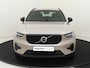 Volvo XC40 B4 Plus Dark | Trekhaak | Harman/Kardon | Achteruitrijcamera |