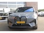 BMW iX M60 High Executive 112 kWh | B&W Diamond | Trekhaak | Service Incl. 2029 | Storm Bay