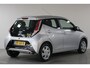Toyota Aygo 1.0 VVT-i x-play Airco | Navigatie | Camera | Bluetooth.