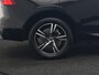 Volvo XC60 T8 AWD Plus Dark LONG RANGE PHEV 456pk Dealer O.H | Panodak | 360 Camera | Adaptive Cruise | Head Up | Adaptieve Full LED Koplampen | Sportstoelen Memory & Verwarmd | Google Assistant | Apple Carplay | Keyless | Navigatie | Virtual | DAB | Plug In Hybrid |