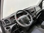 IVECO Daily 35S14V 2.3 352 Luchtgeveerde stoel Trekhaak 3500kg Climate control Betimmering Cruise control