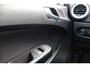 Opel Corsa 1.4-16V Airco/Stoel&Stuurverwarming/PDC/Navi/Bluetooth/Sportstoelen/Elek.Ramen/C.V./Radio/17"LM/Isofix/APK:26-09-2026