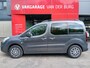 Peugeot Partner Tepee 1.2 PureTech Active Driem vervangen Trekhaak