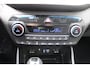 Hyundai Tucson 1.6 T-GDI Premium | Automaat | Stoelverwarming voor+achter | Adaptieve Cruise Control | Electrisch verstelbare bestuurderstoel | Trekhaak | Navigatie | | Achterbank in delen neerklapbaar | Achterbank verwarmd | Airco (automatisch)