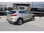 Hyundai Tucson 1.6 T-GDI Premium | Automaat | Stoelverwarming voor+achter | Adaptieve Cruise Control | Electrisch verstelbare bestuurderstoel | Trekhaak | Navigatie | | Achterbank in delen neerklapbaar | Achterbank verwarmd | Airco (automatisch)