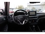 Hyundai Tucson 1.6 T-GDI Premium | Automaat | Stoelverwarming voor+achter | Adaptieve Cruise Control | Electrisch verstelbare bestuurderstoel | Trekhaak | Navigatie | | Achterbank in delen neerklapbaar | Achterbank verwarmd | Airco (automatisch)