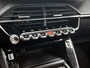 Peugeot 208 Allure Pack 100pk | Navigatie | Achteruitrijcamera | 3D Cockpit | Climate Control | Cruise Control | Parkeersensoren | Keyless | Apple Carplay / Android Auto | DAB+ radio | Armsteun | Led koplampen | Bluetooth | Elektrisch inklapbare spiegels | Donker getint glas | 16" lichtmetalen velgen |
