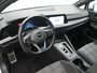 Volkswagen Golf 1.4 eHybrid GTE - RIJKLAARPRIJS - All Seasonbanden - Achteruitrijcamera - Elektrisch Glazen Schuif-/Kanteldak - Apple Carplay - Android Auto - Stoel- en Stuurverwarming