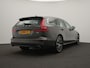 Volvo V60 2.0 B3 Momentum Business - RIJKLAARPRIJS - All Seasonbanden - Achteruitrijcamera - Elektrisch Glazen Schuif-/Kanteldak - Apple Carplay - Android Auto