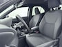 Toyota Yaris Cross 1.5 Hybrid 115 Dynamic | Dodehoek detectie | Stoel-/stuurverwarming | Apple Carplay / Android Auto | Parkeersensoren voor/achter | 17 inch