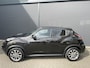 Nissan Juke 1.2 DIG-T S/S Connect Edition Achteruitrijcamera - Navigatie - Rondomzicht camera - Stoelverwarming - Airco - Cruise control - Bluetooth - Dodehoek detector - Keyless entry - Licht metalen velgen 17 inch - Led verlichting - Mistlampen - Start/stop systeem - Stuur leder - Stuur multifunctioneel - Extra getint glas achter - Elektrische ramen