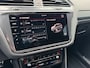 Volkswagen Tiguan 1.4 TSI eHybrid 245PK | R LINE | BLACK STYLE | LEDER | CAMERA | PANO | IQ LED MATRIX | 20" | CARPLAY | VOL!