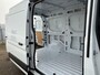 Nissan Interstar Interstar-e L2H2 Tekna 87 kWh 140PK | 0,0% Rente financiallease | 2000kg trekgewicht | 410km WLTP-actieradius | achteruitrijcamera | Stoelverwarming | Apple-carplay/Android-Auto
