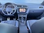Volkswagen Tiguan 1.5 TSI R-LINE BUSINESS+ I AUTOMAAT I TREKHAAK I P-CAMERA I SCHUIF/KANTELDAK I ADAPTIVE CRUISE CONTROL