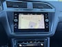 Volkswagen Tiguan 1.5 TSI R-LINE BUSINESS+ I AUTOMAAT I TREKHAAK I P-CAMERA I SCHUIF/KANTELDAK I ADAPTIVE CRUISE CONTROL