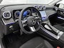 Mercedes-Benz GLC 300 e 4MATIC AMG Plug-In Hybride AMG line | Night Pakket | Trekhaak | Panorama Schuif-Kanteldak | 20 Inch AMG Velgen | Memory Voorstoelen. Inclusief 24 maanden Mercedes-Benz Certified garantie voor Europa.