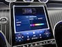 Mercedes-Benz GLC 300 e 4MATIC AMG Plug-In Hybride AMG line | Night Pakket | Trekhaak | Panorama Schuif-Kanteldak | 20 Inch AMG Velgen | Memory Voorstoelen. Inclusief 24 maanden Mercedes-Benz Certified garantie voor Europa.