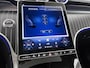 Mercedes-Benz GLC 300 e 4MATIC AMG Plug-In Hybride AMG line | Night Pakket | Trekhaak | Panorama Schuif-Kanteldak | 20 Inch AMG Velgen | Memory Voorstoelen. Inclusief 24 maanden Mercedes-Benz Certified garantie voor Europa.