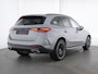 Mercedes-Benz GLC 300 e 4MATIC AMG Plug-In Hybride AMG line | Night Pakket | Trekhaak | Panorama Schuif-Kanteldak | 20 Inch AMG Velgen | Memory Voorstoelen. Inclusief 24 maanden Mercedes-Benz Certified garantie voor Europa.