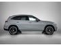 Mercedes-Benz GLC 300 e 4MATIC AMG Plug-In Hybride AMG line | Night Pakket | Trekhaak | Panorama Schuif-Kanteldak | 20 Inch AMG Velgen | Memory Voorstoelen. Inclusief 24 maanden Mercedes-Benz Certified garantie voor Europa.