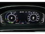 Volkswagen Arteon 1.4 TSI eHybrid R-Line Business+ SOH 98,13% 218PK / 160kW DSG, Achteruitrijcamera (rear view), dodehoekdetectie (side assist), discover pro navigatie, LED Matrix (IQ.Lights), adaptieve cruise control (acc) met travel assist, lederen / alcantara bekleding, digital cockpit pro, verwarmbare voorstoelen, verwarmbare achterbank, grootlichtassistent (light assist), draadloos Apple Carplay & Android Auto, elektrisch verstelbare ErgoComfort bestuurdersstoel met massagefunctie, zwarte dakhemel, keyless go, spraakbediening, draadloze telefoonlader, 3-zone climatronic, elektrisch verstel-, verwarm- en inklapbare buitenspiegels