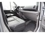Volkswagen Crafter 35 2.0 TDI L3H3 75 EDITION 177PK AUT. LED, LEDER, TREKHAAK, ERGO ACTIVE GEVEERDE STOEL, STUURVERWARMING, STOELVERWARMING, VOORRUITVERWARMING, ADAPT. CRUISE, CAMERA, NAVI, CLIMA, NL AUTO, NAP