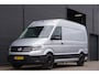 Volkswagen Crafter 35 2.0 TDI L3H3 75 EDITION 177PK AUT. LED, LEDER, TREKHAAK, ERGO ACTIVE GEVEERDE STOEL, STUURVERWARMING, STOELVERWARMING, VOORRUITVERWARMING, ADAPT. CRUISE, CAMERA, NAVI, CLIMA, NL AUTO, NAP