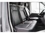 Volkswagen Crafter 35 2.0 TDI L3H3 75 EDITION 177PK AUT. LED, LEDER, TREKHAAK, ERGO ACTIVE GEVEERDE STOEL, STUURVERWARMING, STOELVERWARMING, VOORRUITVERWARMING, ADAPT. CRUISE, CAMERA, NAVI, CLIMA, NL AUTO, NAP