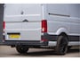 Volkswagen Crafter 35 2.0 TDI L3H3 75 EDITION 177PK AUT. LED, LEDER, TREKHAAK, ERGO ACTIVE GEVEERDE STOEL, STUURVERWARMING, STOELVERWARMING, VOORRUITVERWARMING, ADAPT. CRUISE, CAMERA, NAVI, CLIMA, NL AUTO, NAP