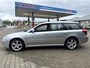 Subaru Legacy Touring Wagon 2.0R Comfort, climatronic, cruisecontrol, isofix, trekhaak, verwarmde voorstoelen, nette auto en top onderhouden !!
