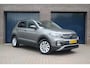 Volkswagen T-Cross 1.0 TSI Life | Trekhaak | Climate Control | Camera | Adaptive Cruise | Navigatie | Carplay/Android Auto