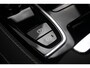 Volvo V60 T6 Plug-in hybrid AWD Plus Dark | Trekhaak | 360 graden camera | Verwarmbare voorstoelen en stuurwiel | Premium audio by Harman Kardon | Apple carplay/Android auto | Verwarmbare achterbank en voorruit