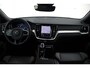 Volvo V60 T6 Plug-in hybrid AWD Plus Dark | Trekhaak | 360 graden camera | Verwarmbare voorstoelen en stuurwiel | Premium audio by Harman Kardon | Apple carplay/Android auto | Verwarmbare achterbank en voorruit