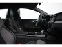 Volvo V60 T6 Plug-in hybrid AWD Plus Dark | Trekhaak | 360 graden camera | Verwarmbare voorstoelen en stuurwiel | Premium audio by Harman Kardon | Apple carplay/Android auto | Verwarmbare achterbank en voorruit