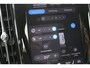 Volvo V60 T6 Plug-in hybrid AWD Plus Dark | Trekhaak | 360 graden camera | Verwarmbare voorstoelen en stuurwiel | Premium audio by Harman Kardon | Apple carplay/Android auto | Verwarmbare achterbank en voorruit
