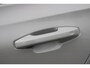 Volvo V60 T6 Plug-in hybrid AWD Plus Dark | Trekhaak | 360 graden camera | Verwarmbare voorstoelen en stuurwiel | Premium audio by Harman Kardon | Apple carplay/Android auto | Verwarmbare achterbank en voorruit